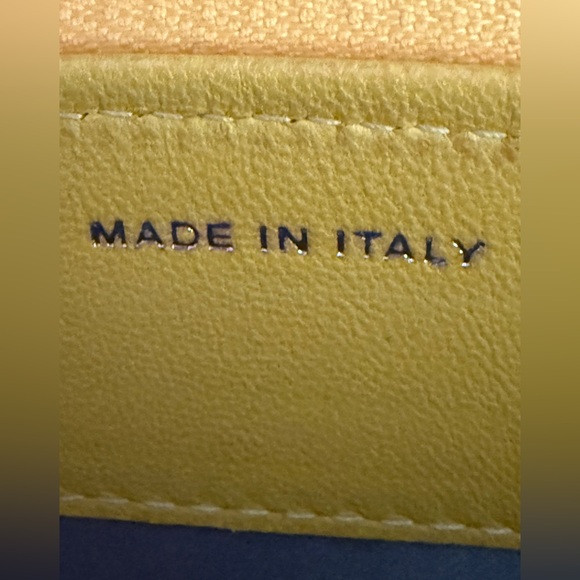 CHANEL Leather Round Zip Long Wallet Yellow - Picture 13 of 16